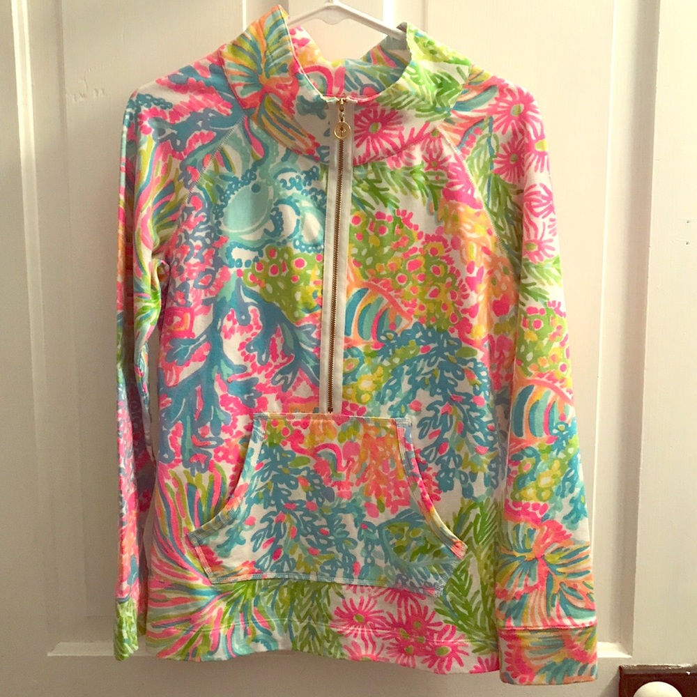 Lilly Pulitzer Popover in Multi Lovers Coral